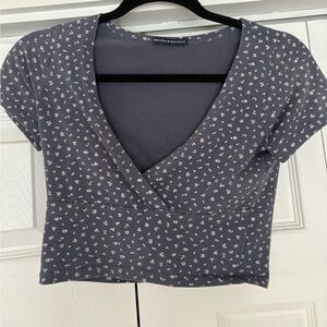 Brandy Melville crop top